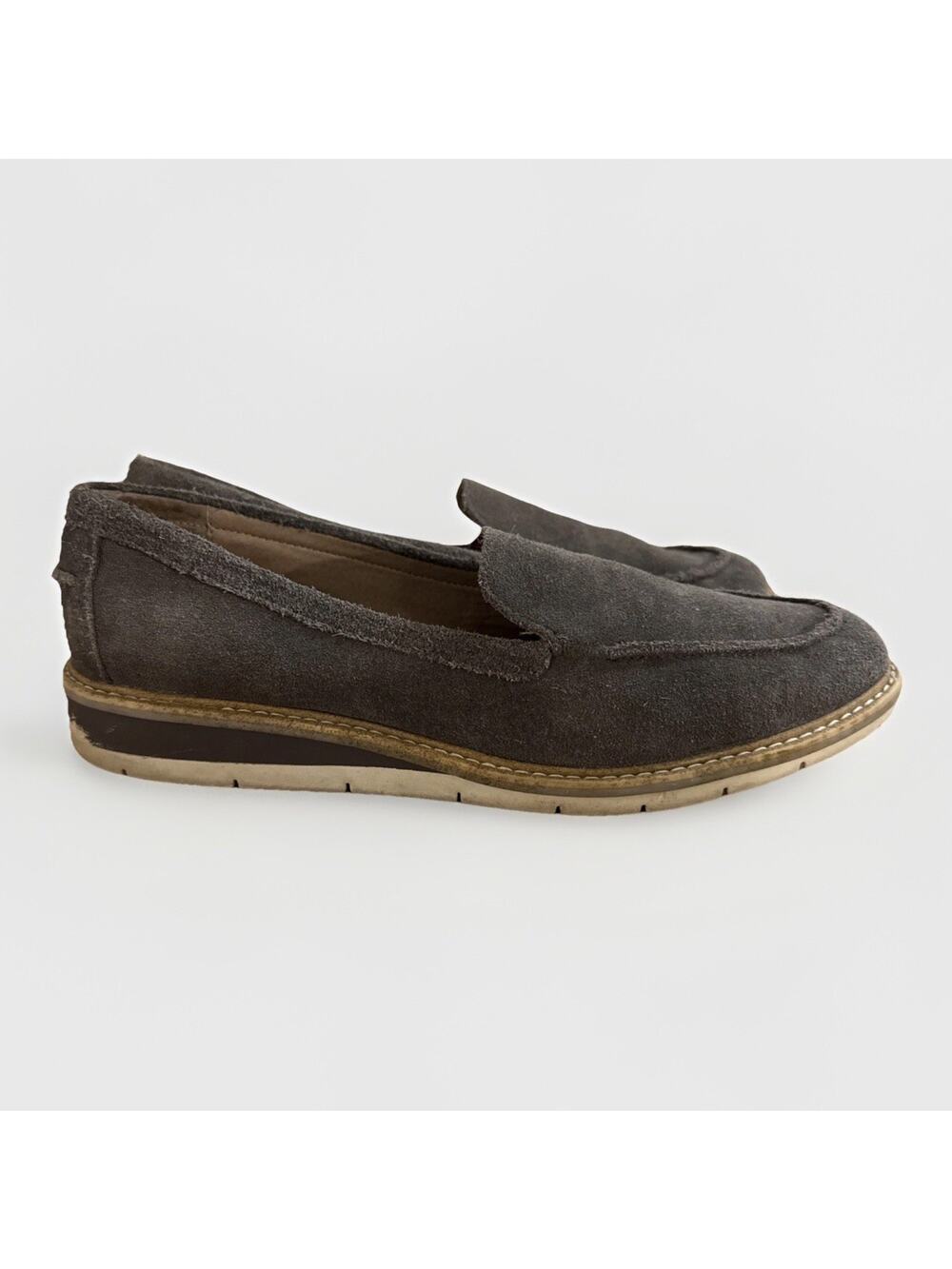 Adam Tucker by Me Too Athens Grey Suede Wedge Loafer 9.5-10. READ